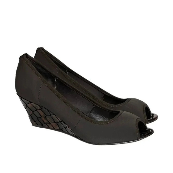 Donald J Pliner Molly Peep Toe Wedges Size 7 Narrow Croc Embossed Heel Brown - Picture 6 of 8